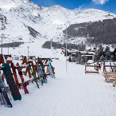 Hotel The Larix Ski-In Ski-Out Saas Fee Kültér fotó