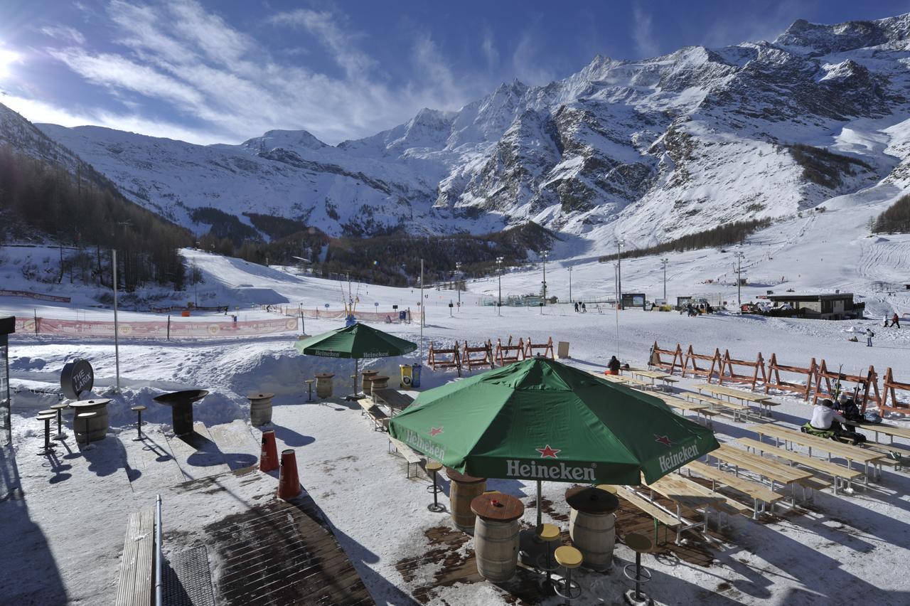 Hotel The Larix Ski-In Ski-Out Saas Fee Kültér fotó
