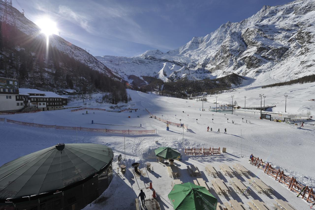 Hotel The Larix Ski-In Ski-Out Saas Fee Kültér fotó